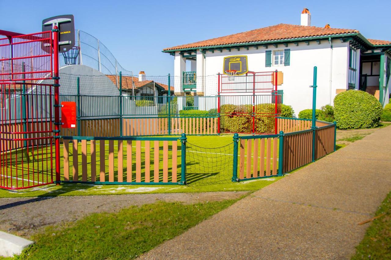 Hotel Azureva Hendaye Exterior foto