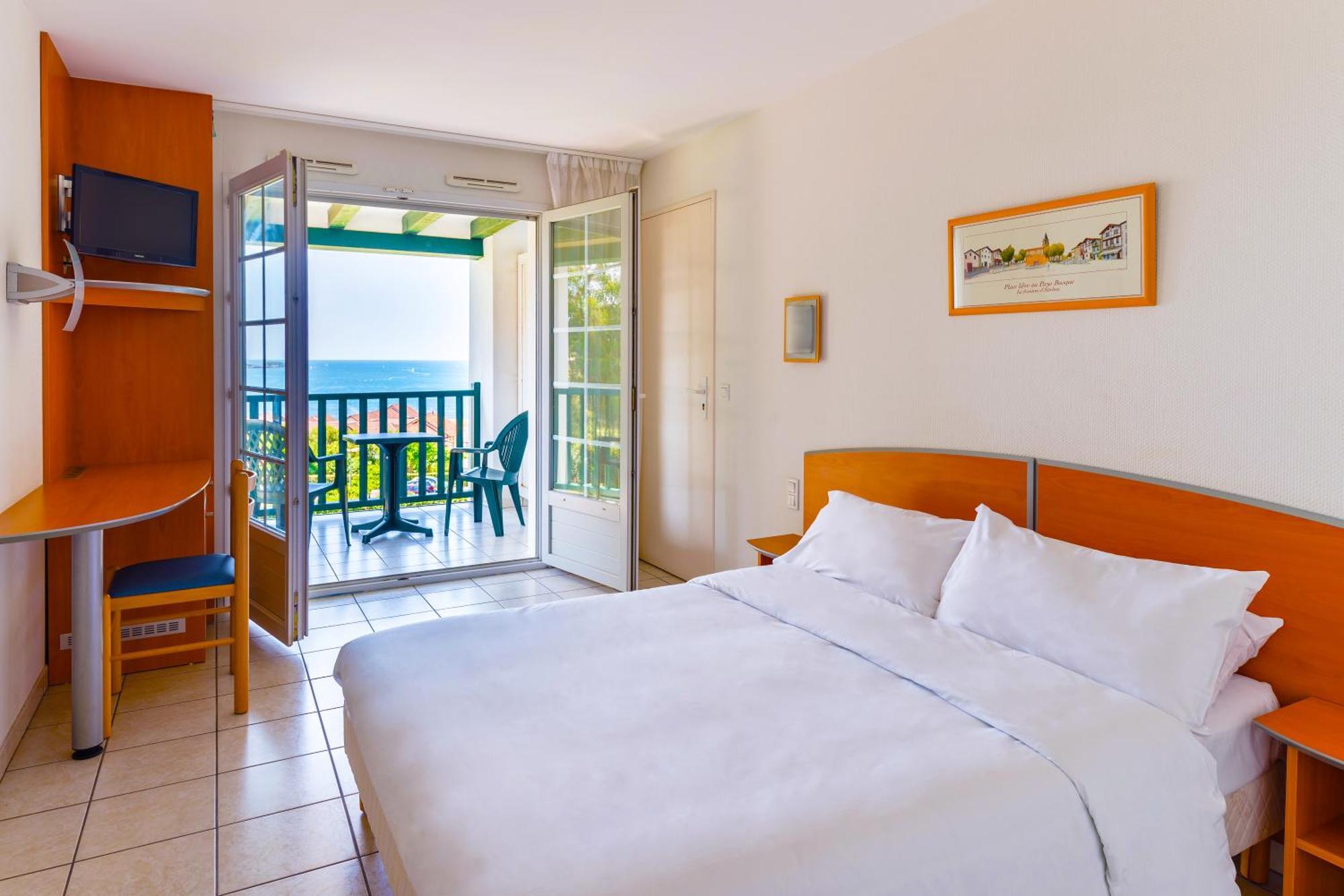 Hotel Azureva Hendaye Exterior foto